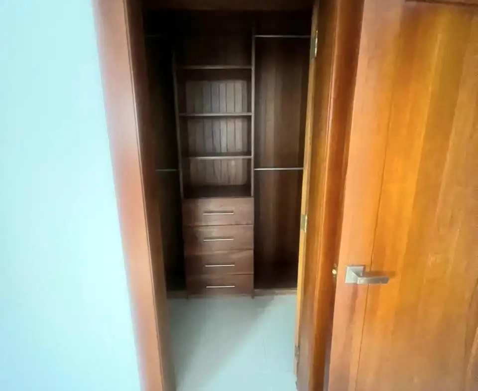 Apartamento 2do Nivel en Venta ubicado en La Esmeralda