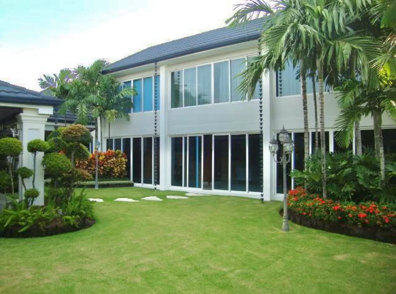 C2FF3DA6-ADEB-4BCF-A20E-5FF10445D023 Hermosa Mansion 970 Mt2 Disponible Cerros de Gurabo
