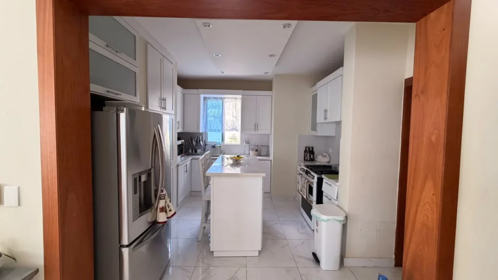 CASA EN VENTA A PRECIO POR DEBAJO DE TASACION,UBICADA EN VILLA MARIA, SANTIAGO PROXIMO AL HOSPITAL HOMS.