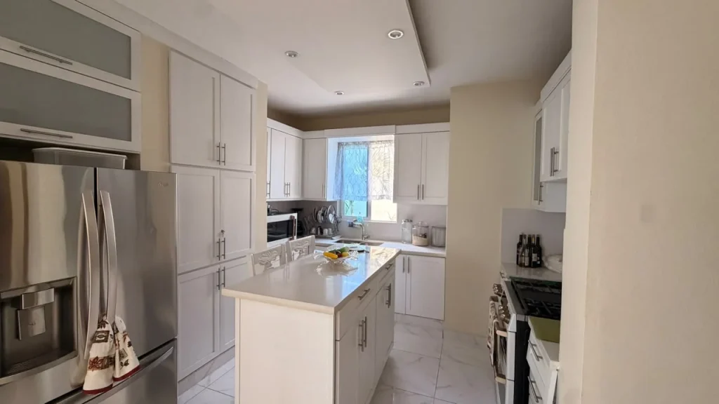CASA EN VENTA A PRECIO POR DEBAJO DE TASACION,UBICADA EN VILLA MARIA, SANTIAGO PROXIMO AL HOSPITAL HOMS.